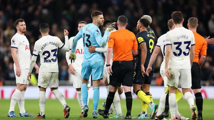 ‘It’s a Shame’ – Pundit reacts as spurs complete negotiations for player exit