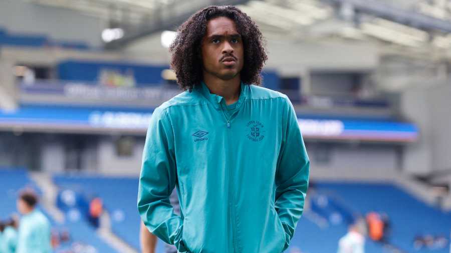 Explosive Revelation: Luton Town Unleashes Mammoth Asking Price for Tahith Chong as Premier League Giants and European Powerhouses Engage in Fierce Bidding War