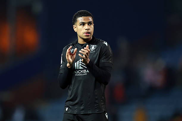 Rangers Told They Are DREAMING In Pathetic Bid To Lure Saints Superstar To Glasgow!