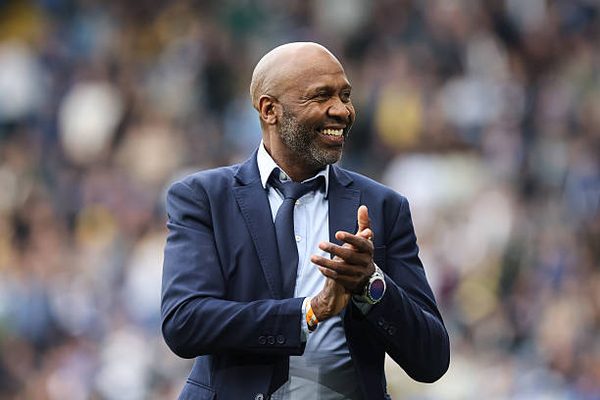HE’S FINALLY COME HOME! Disbelieving Leeds Fans in FLOODS OF TEARS as Iconic Legend Returns to Save the Entire Club!