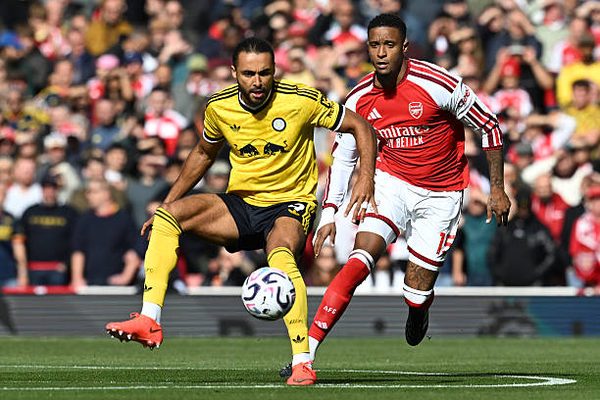 ‘SIT BACK DOWN, MATE!’ Arsenal’s Konsa Goes Full Savage on Leeds Flop in Cruel Post-Match Mockery